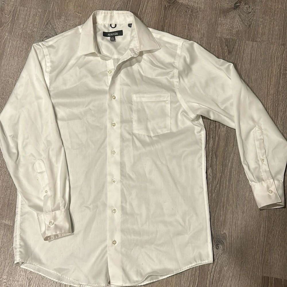 Kenneth Cole Reaction 100% Cotton Button-Down Dress Shirt